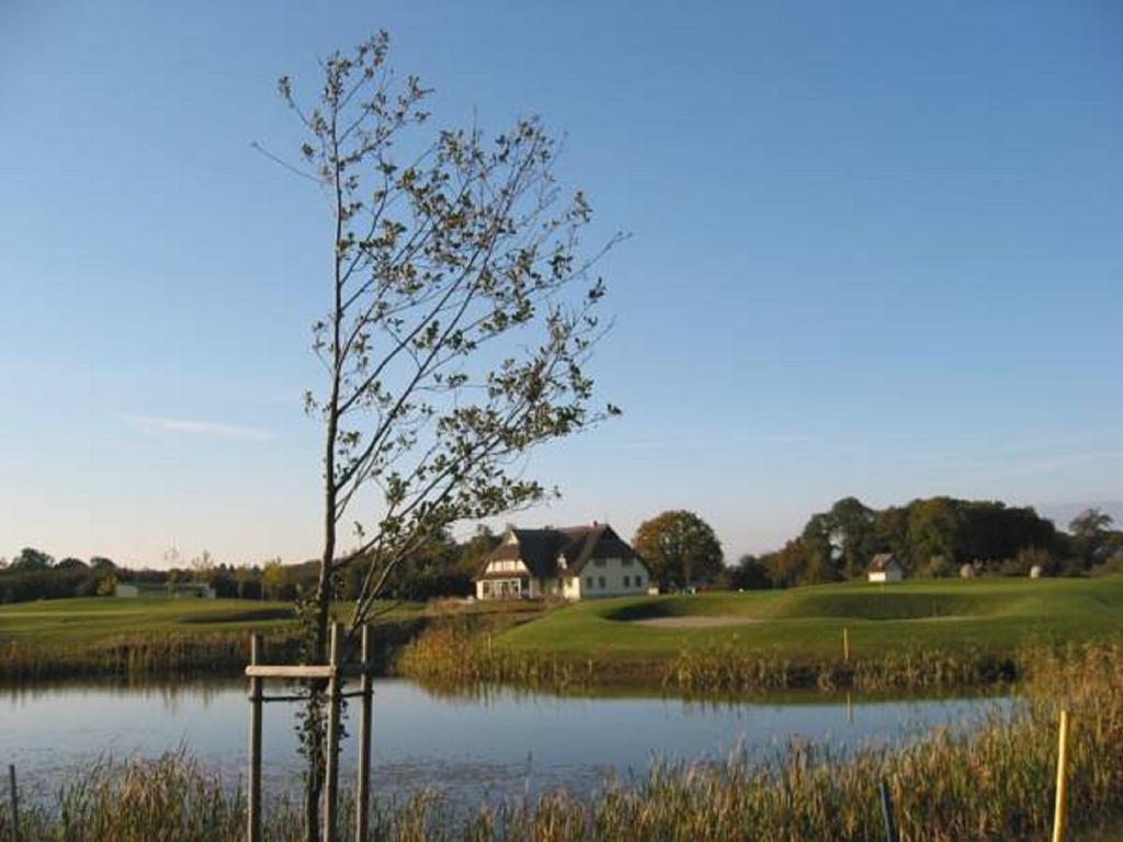 Golfcentrum Schloss Karnitz Ruegen Garz  Ngoại thất bức ảnh